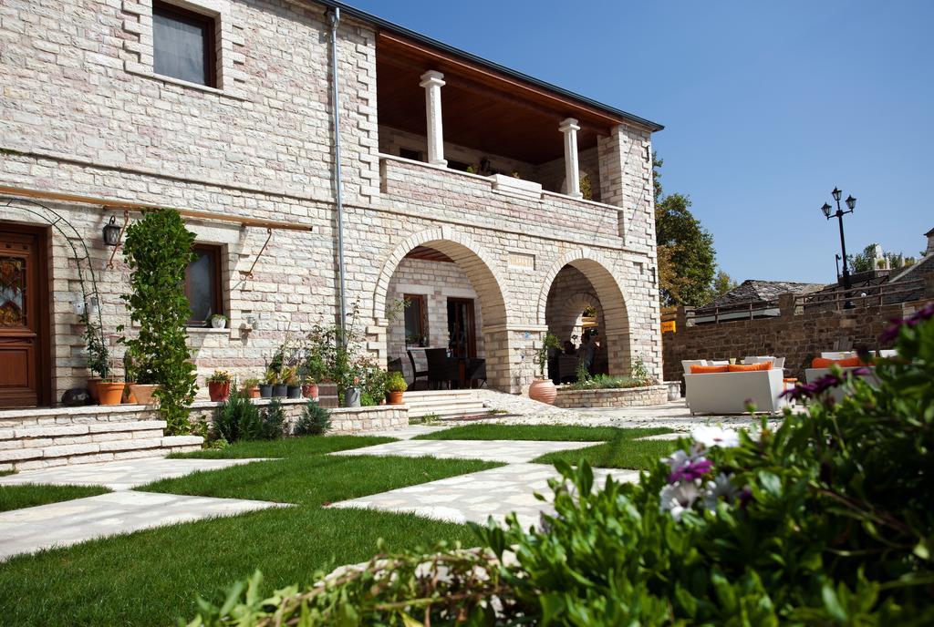 Nisista Lodge Mountain View Rodavgi Exterior photo